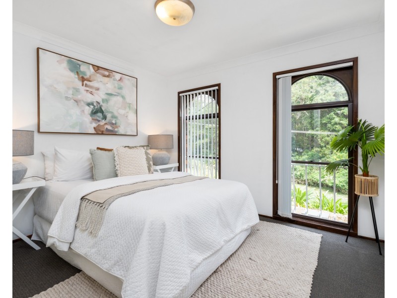 2 Cranbrook Street, Wyoming NSW 2250