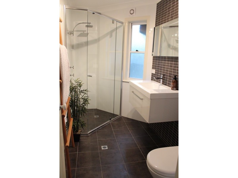 78 Bay View Avenue, East Gosford NSW 2250