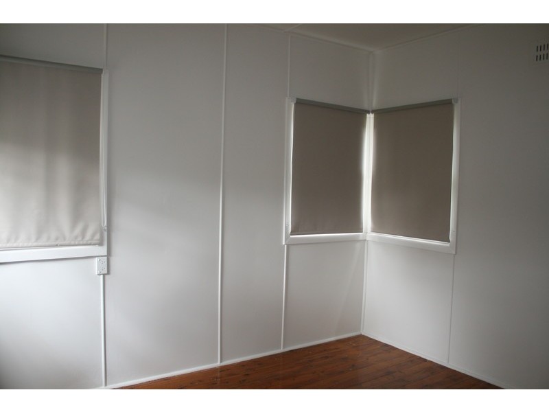 2 Sunrise Avenue, Budgewoi NSW 2262