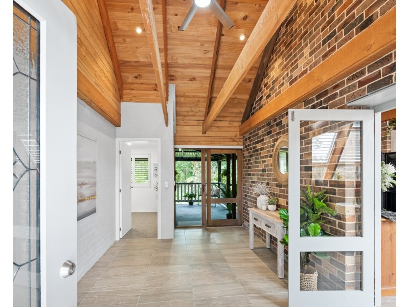 1 Kirra Street, Erina NSW 2250