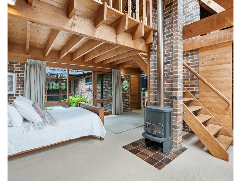 1 Kirra Street, Erina NSW 2250