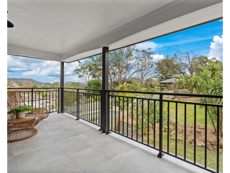 14 Small Street, Wyoming NSW 2250