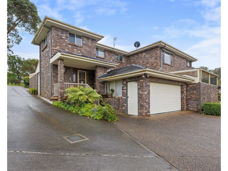 1/12-14 Holmes Road, Terrigal NSW 2260