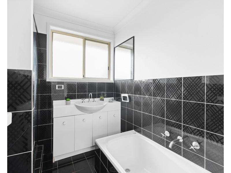 1/12-14 Holmes Road, Terrigal NSW 2260