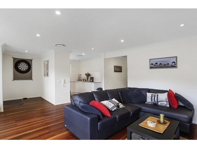 1/110 Avoca Drive, Kincumber NSW 2251