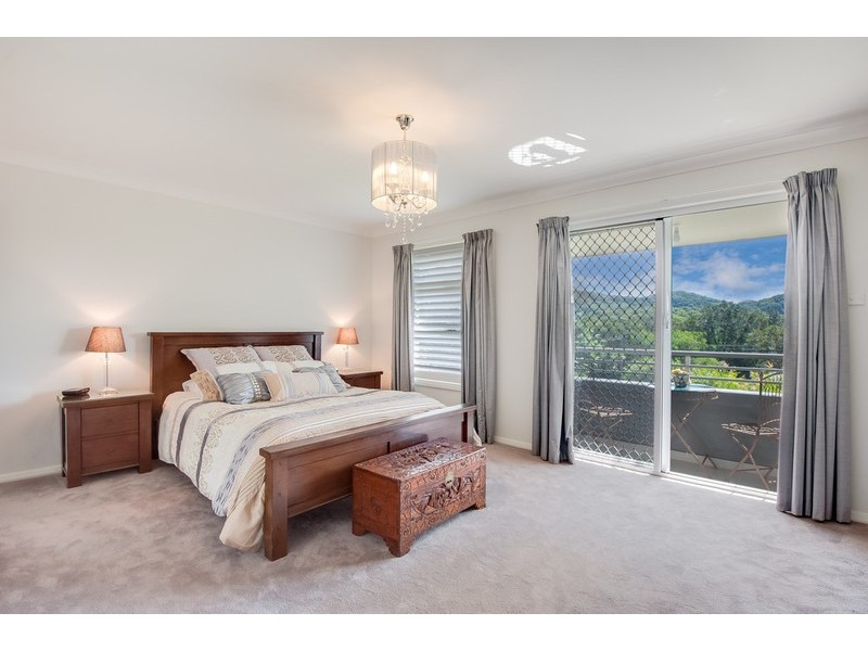 1 John Street, Forresters Beach NSW 2260