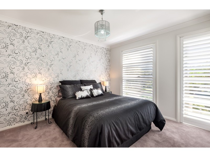 1 John Street, Forresters Beach NSW 2260