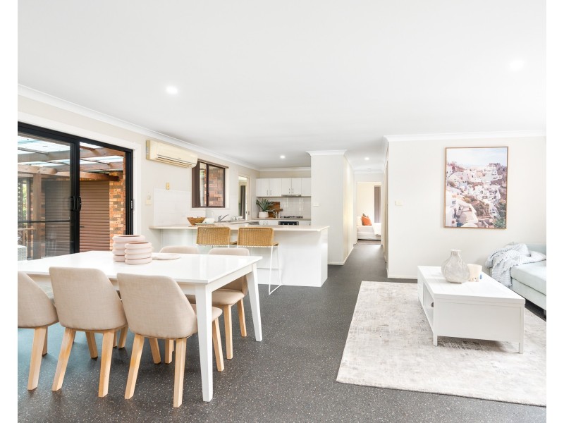 121 Woodview Avenue, Lisarow NSW 2250