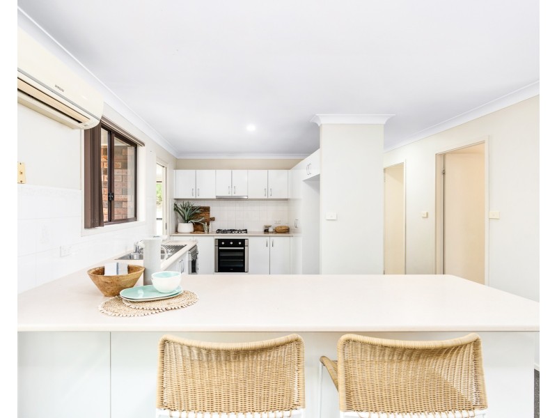 121 Woodview Avenue, Lisarow NSW 2250