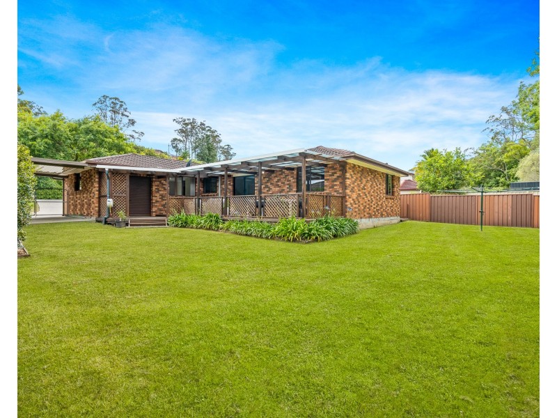 121 Woodview Avenue, Lisarow NSW 2250