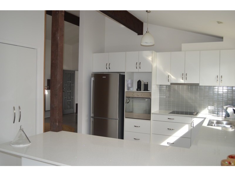 15 Windsor Road, Wamberal NSW 2260