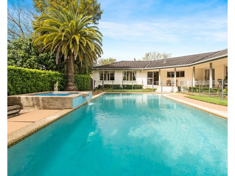 11C Eulalia Avenue, Point Frederick NSW 2250