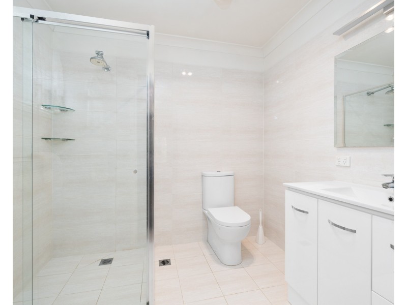 11C Eulalia Avenue, Point Frederick NSW 2250