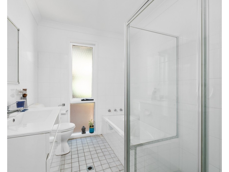 43 Malison Street, Wyoming NSW 2250