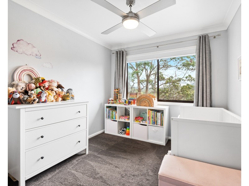 4 Rhonda Street, Wyoming NSW 2250