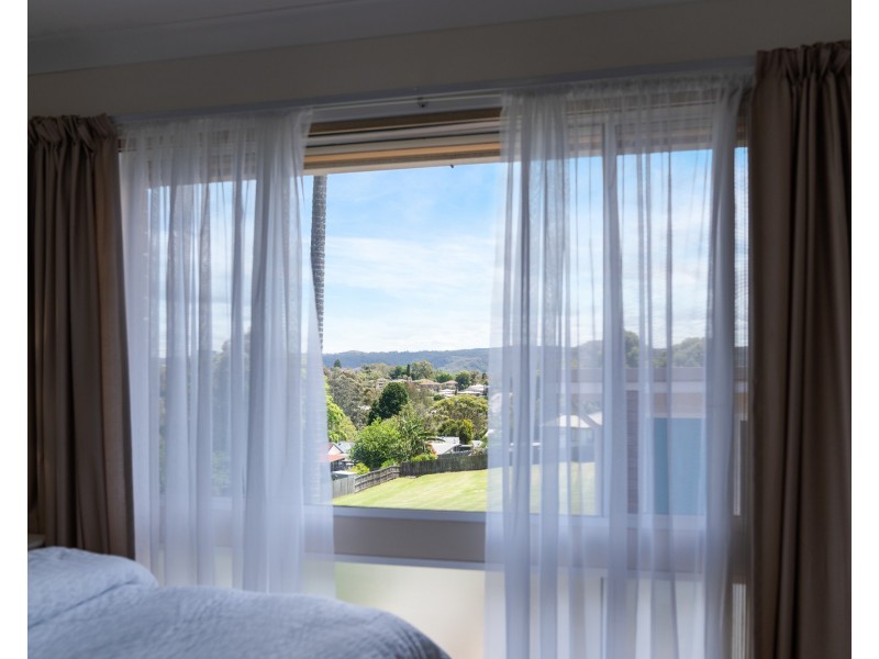 8 Isis Street, Wyoming NSW 2250