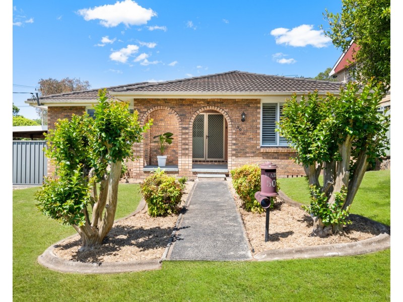 50 North Crescent, Wyoming NSW 2250