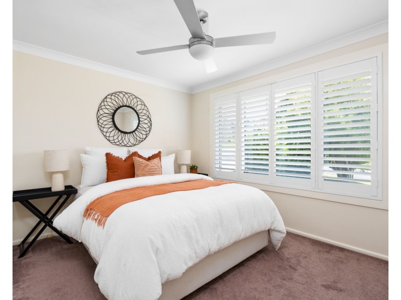 50 North Crescent, Wyoming NSW 2250