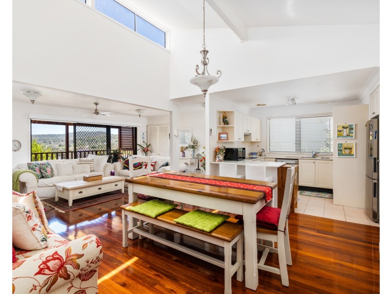 51 Holcombe Avenue, Narara NSW 2250