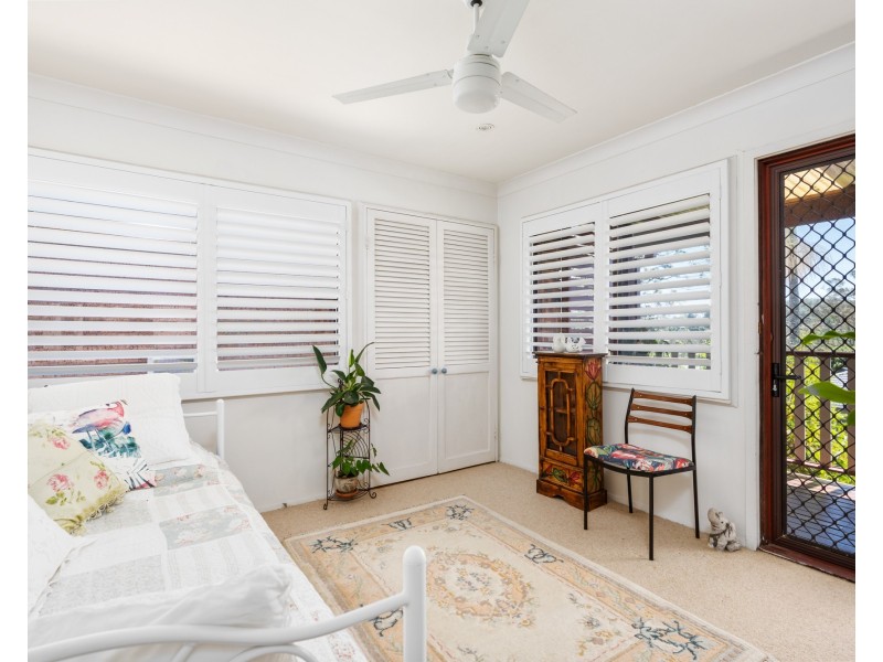 51 Holcombe Avenue, Narara NSW 2250