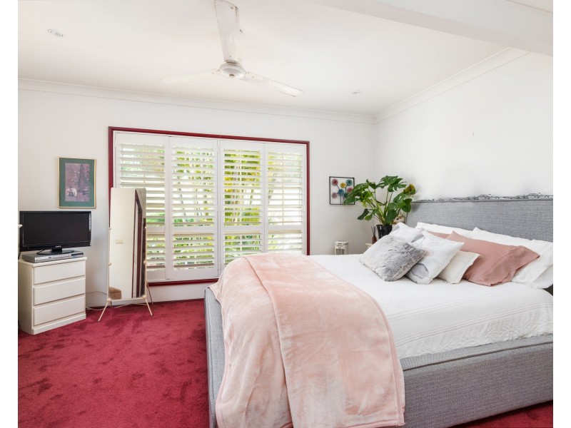 51 Holcombe Avenue, Narara NSW 2250