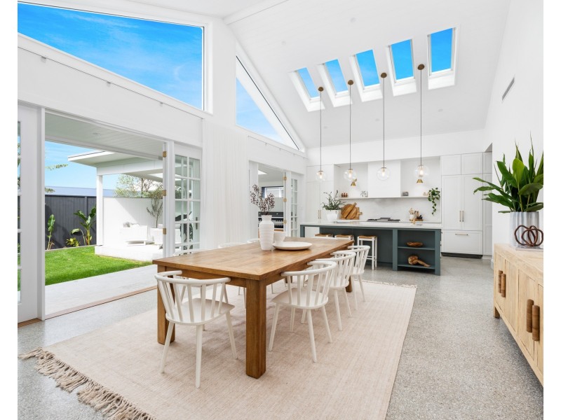 93 Toowoon Bay Road, Toowoon Bay NSW 2261