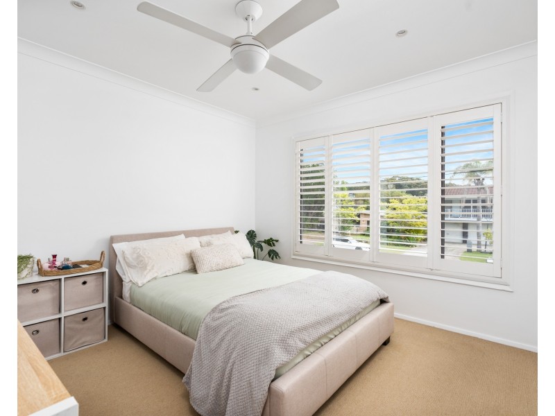 12 Wombat Street, Berkeley Vale NSW 2261