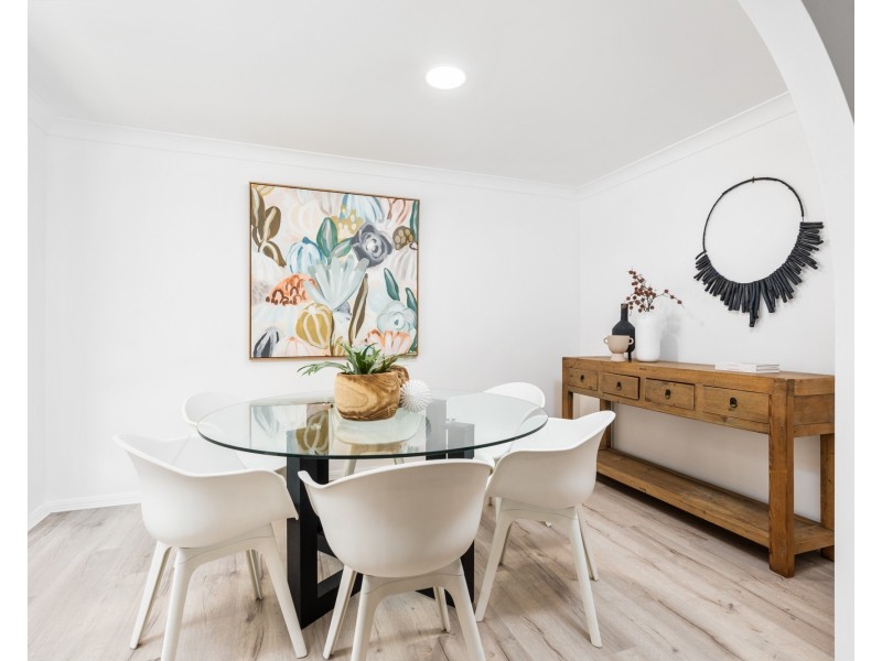 26 Donna Close, Lisarow NSW 2250