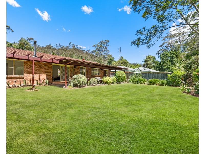 26 Donna Close, Lisarow NSW 2250