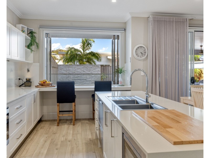 15 Bundara Avenue, Wamberal NSW 2260