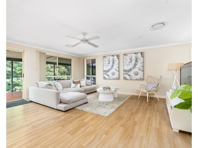 60 Pemberton Boulevard, Lisarow NSW 2250