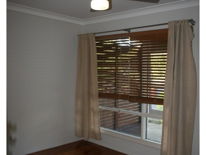 11 Old Tumbi Road, Wamberal NSW 2260