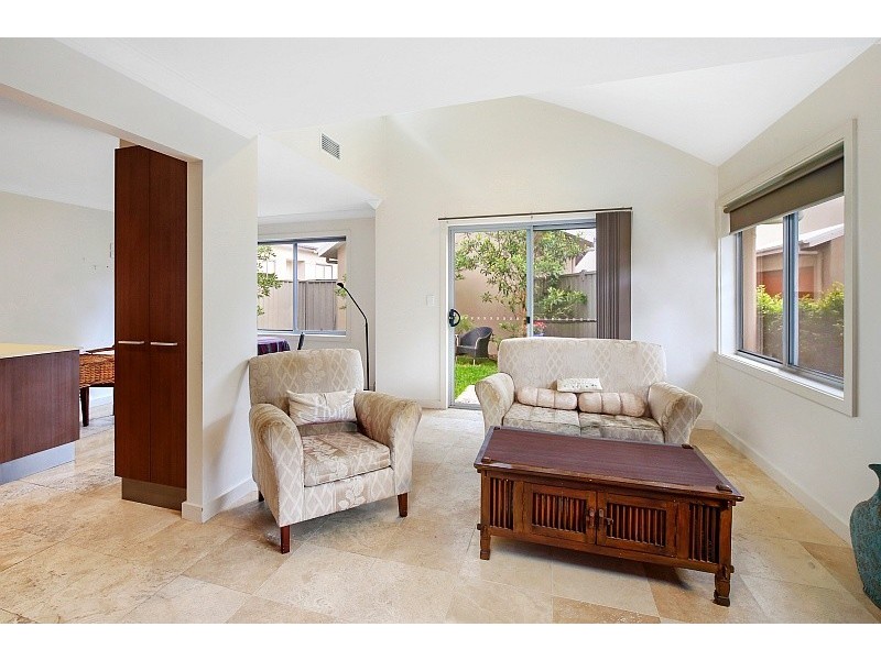 2/30 Booker Bay Road, Booker Bay NSW 2257