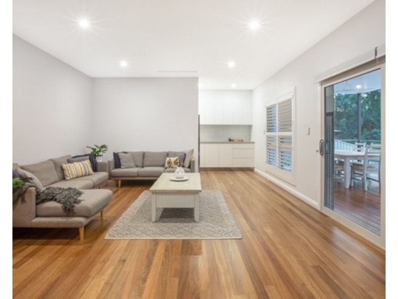 16 Cassinia Close, Lisarow NSW 2250