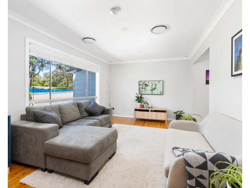 61 Maidens Brush Road, Wyoming NSW 2250