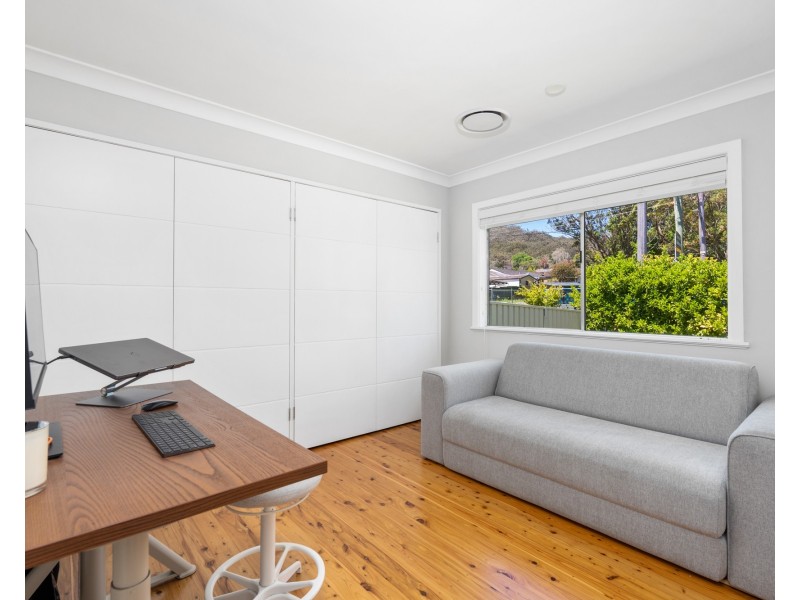 61 Maidens Brush Road, Wyoming NSW 2250