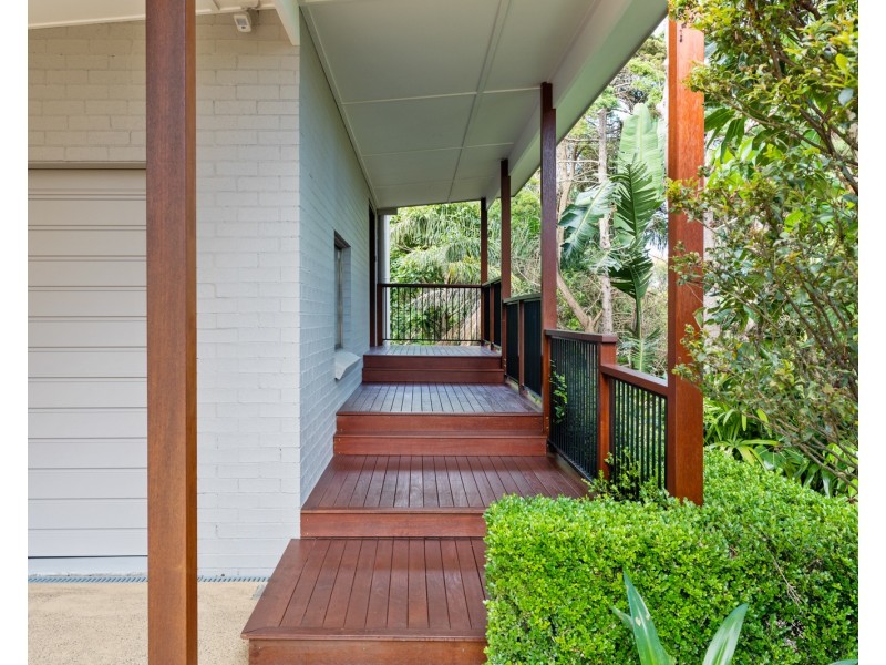 54 Forresters Beach Road, Forresters Beach NSW 2260