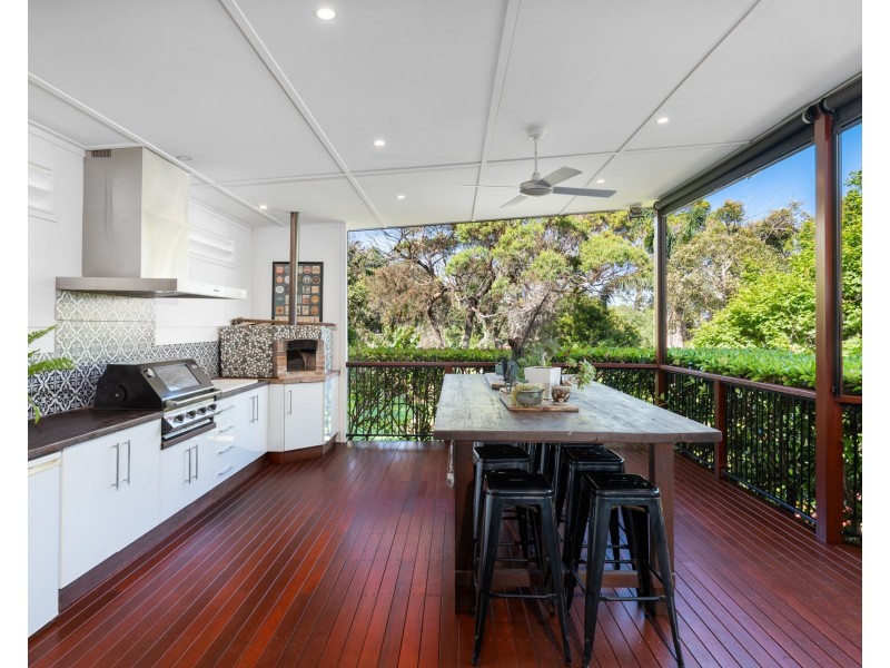 54 Forresters Beach Road, Forresters Beach NSW 2260