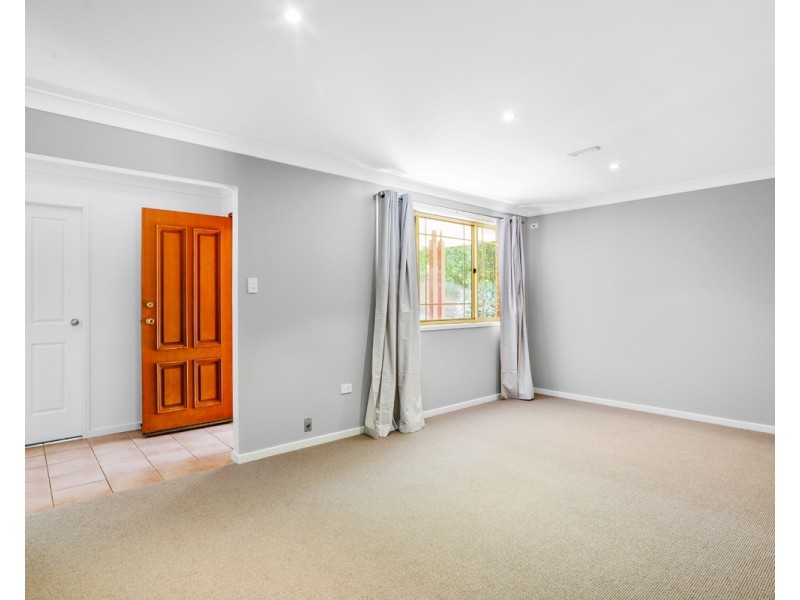 95 Woodview Avenue, Lisarow NSW 2250