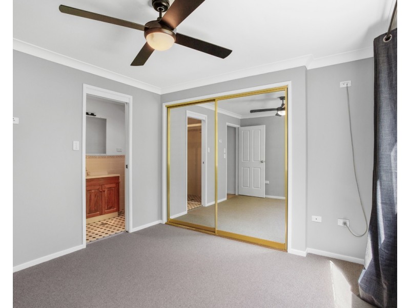 95 Woodview Avenue, Lisarow NSW 2250