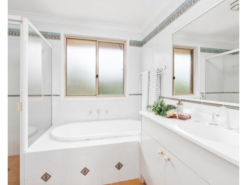 50 Brittany Crescent, Kariong NSW 2250