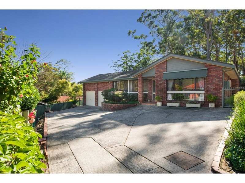 5 Guss Cannon Close, Green Point NSW 2251