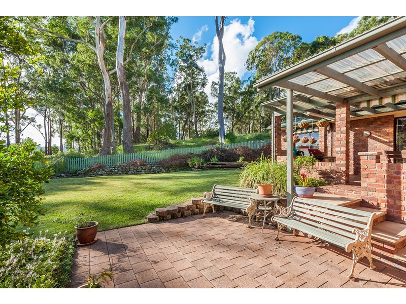 5 Guss Cannon Close, Green Point NSW 2251