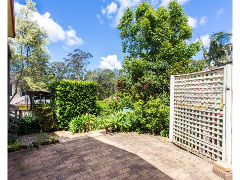 2/26 Robinia Parade, Springfield NSW 2250