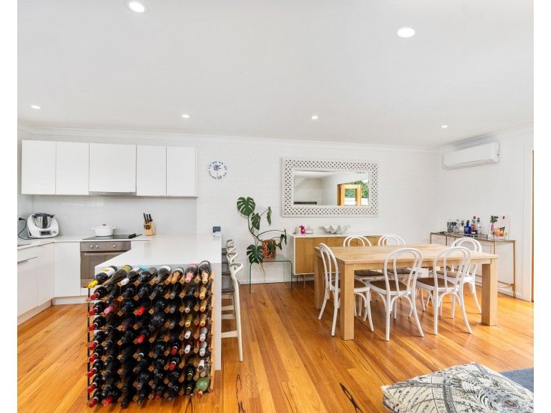 8/82 Ocean View Drive, Wamberal NSW 2260