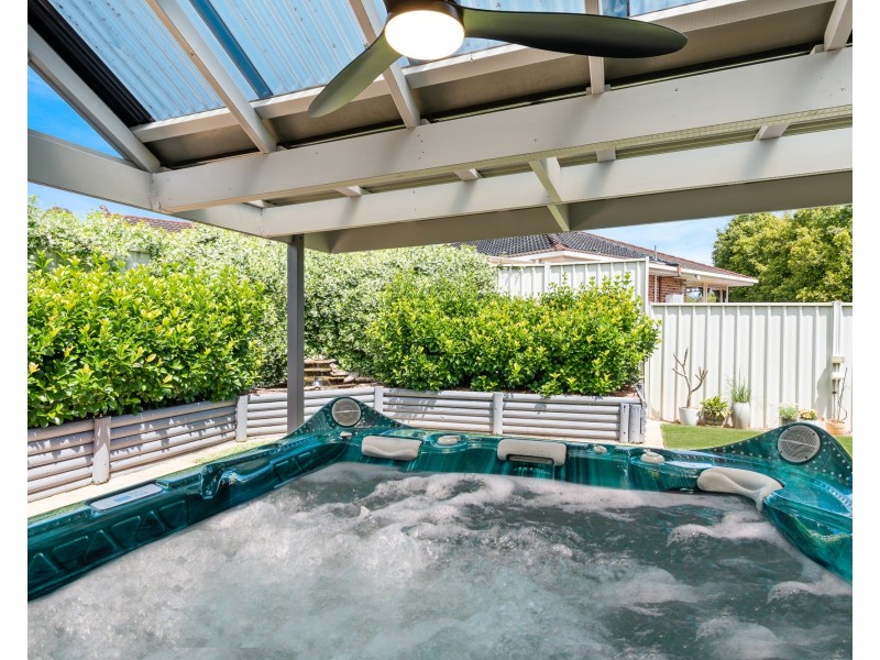 26 Oakes Street, Kariong NSW 2250