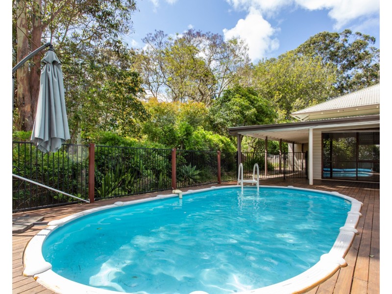 82 Taylor Road, Lisarow NSW 2250