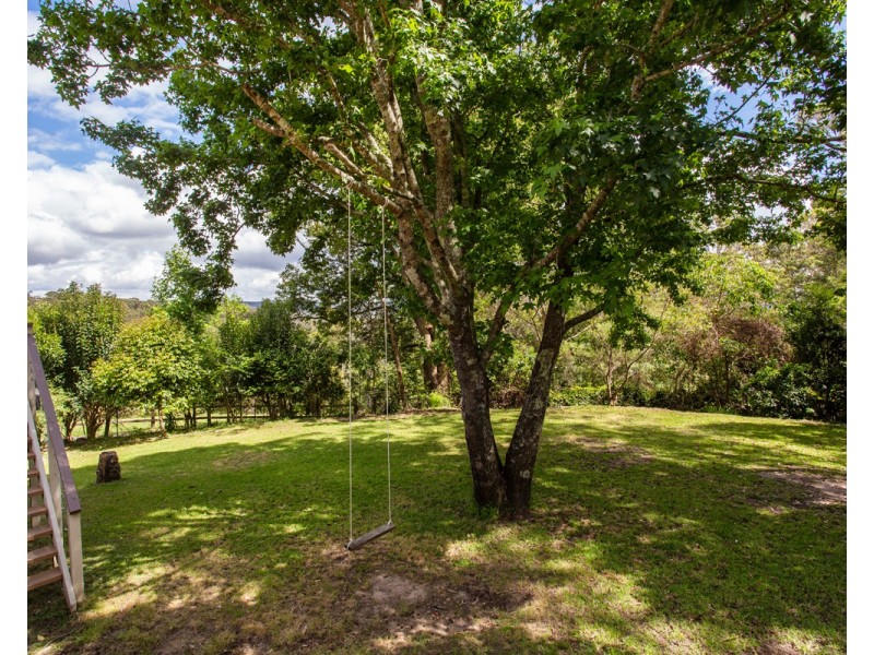 82 Taylor Road, Lisarow NSW 2250