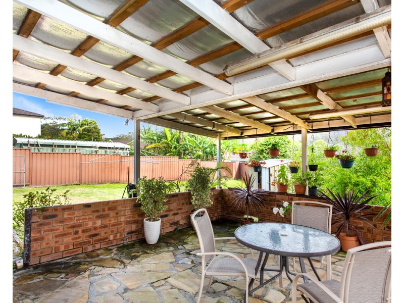 36 Walker Road, Wyoming NSW 2250