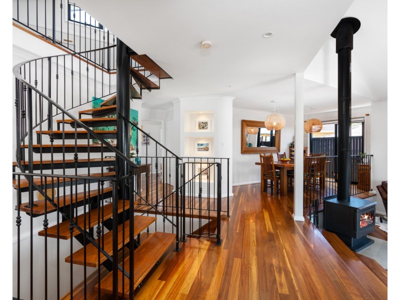 5 Lavinia Street, Forresters Beach NSW 2260
